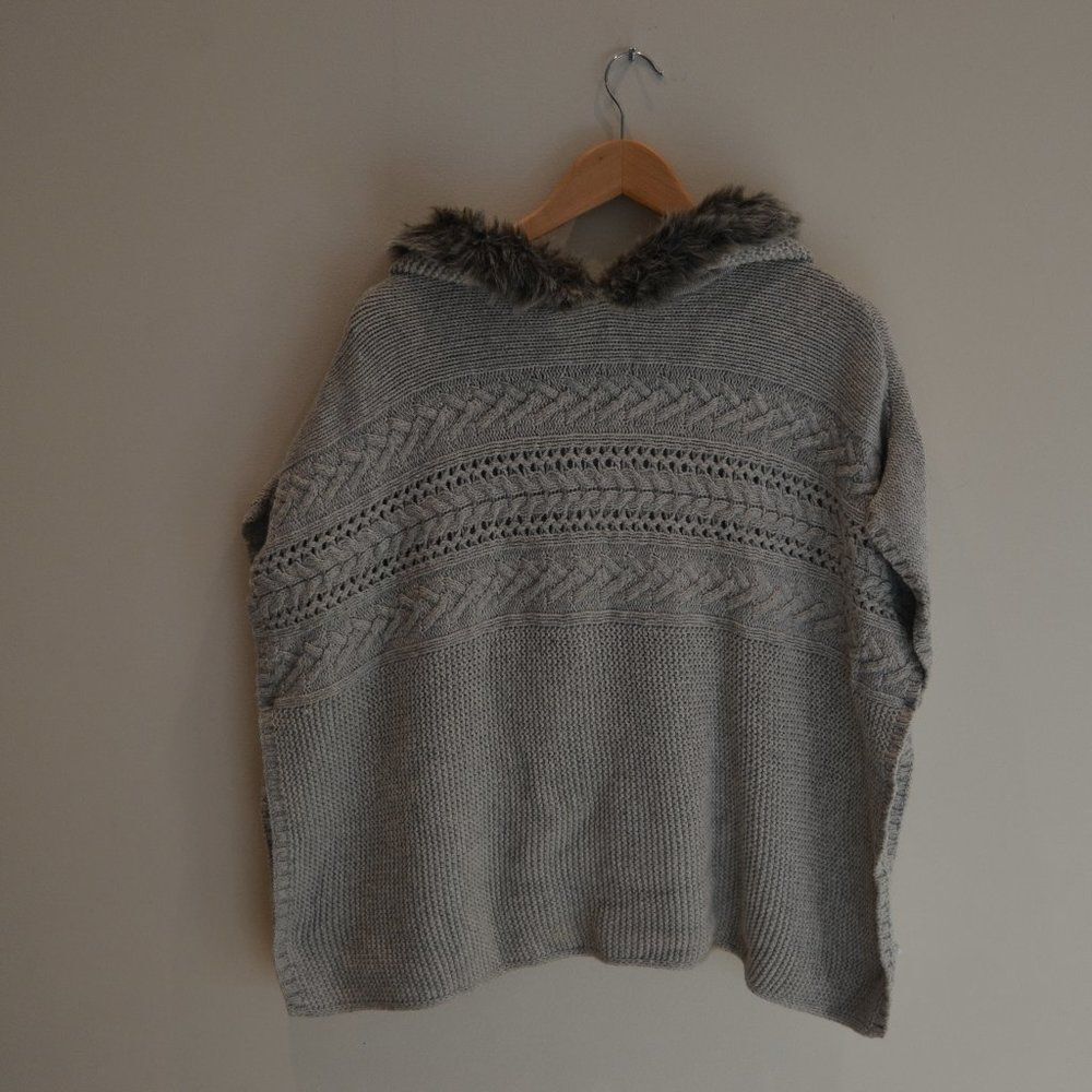 Gap Girls Size XXL Grey Poncho